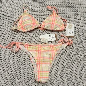 NWT Billabong Pretty Plaid Bikini Set - Medium Top / Large Bottom